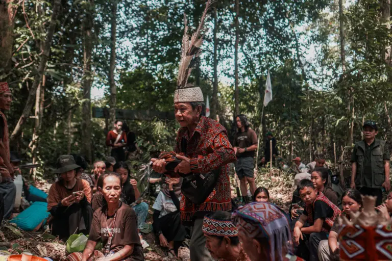Ekspedisi Kelana Bumi 4 : Kalimantan